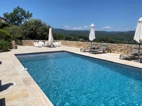Spacious villa in Flayosc with private garden